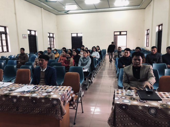 Các học viên tham gia lớp học.jpg